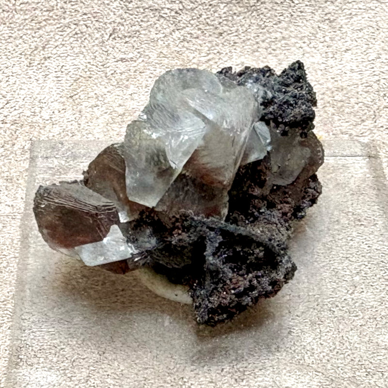 Smithsonite on Willemite (Namibia)