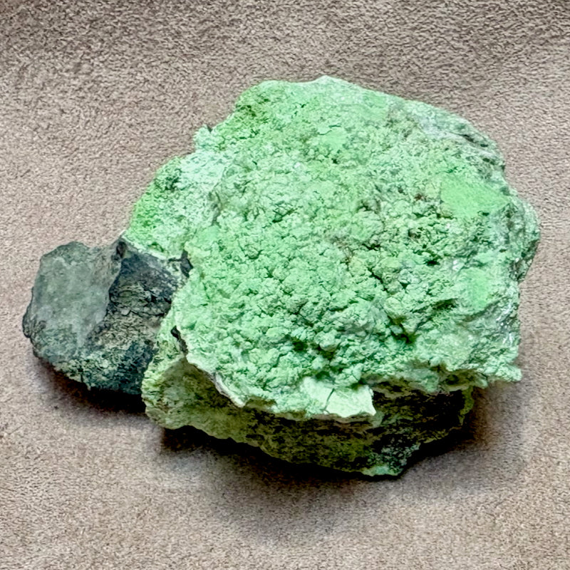 Gaspeite (Australia)