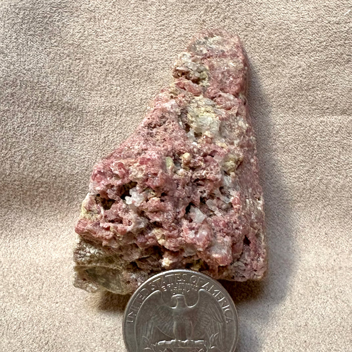 Piemontite (zoisite), Quartz, Garnet & Albite (Taos Co., New Mexico)