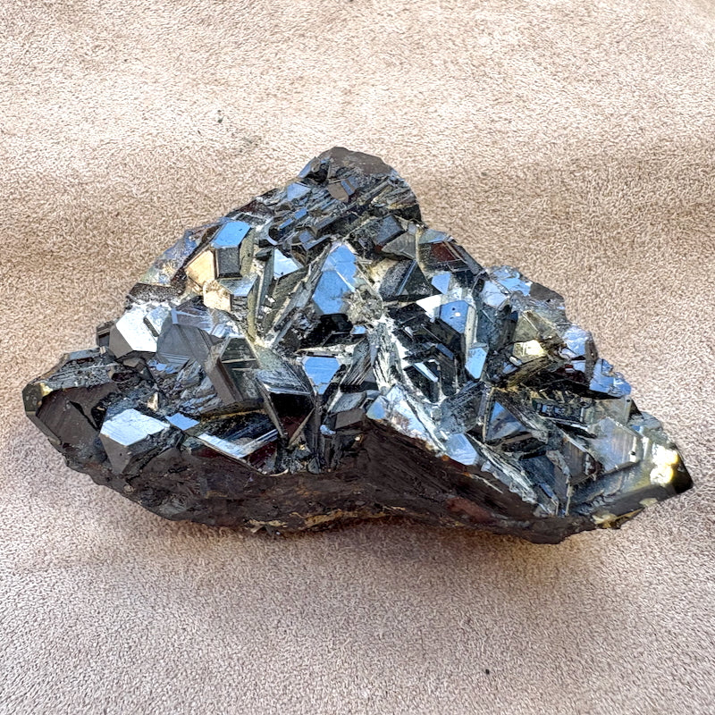 Sphalerite and chalcopyrite (Bulgaria)
