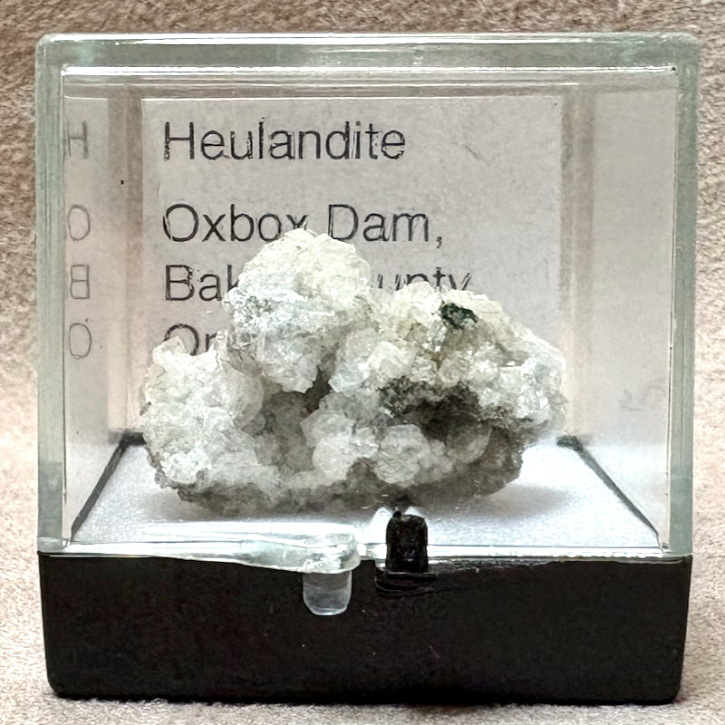 Heulandite (Oregon)
