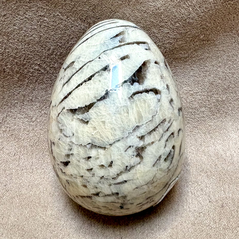 Graphic Granite Polished Egg