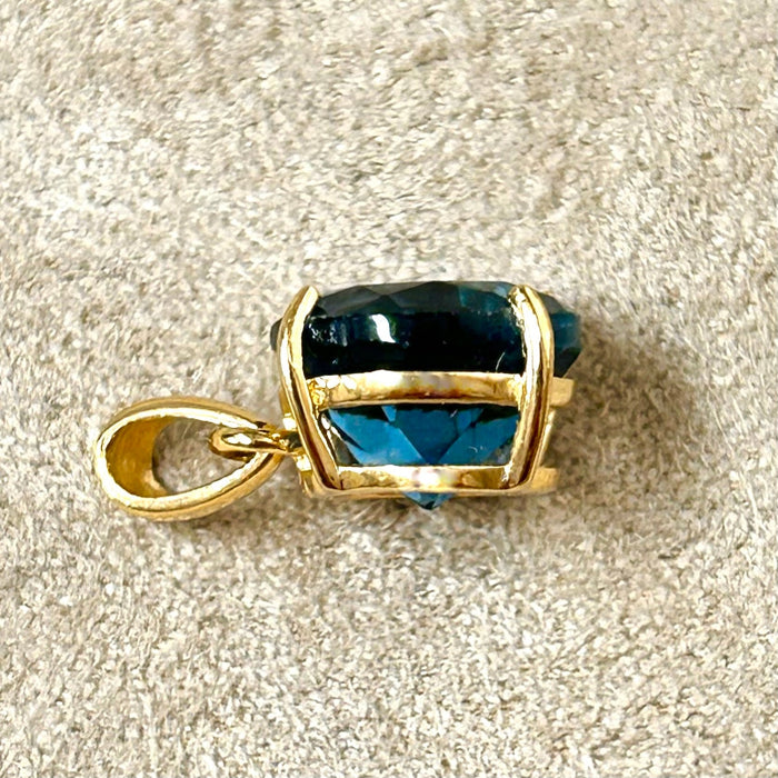 Fluorite (Teal) Pendant in Gold Vermeil