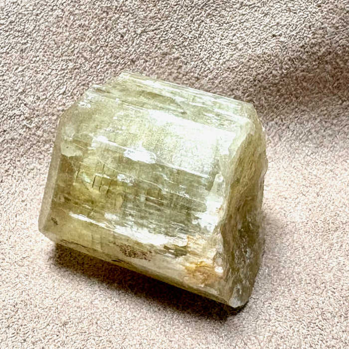 Apatite (Fluorapatite) (Eagle Co., Colorado)