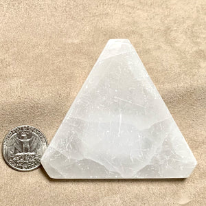 Triangular Selenite Charging Plate (3")