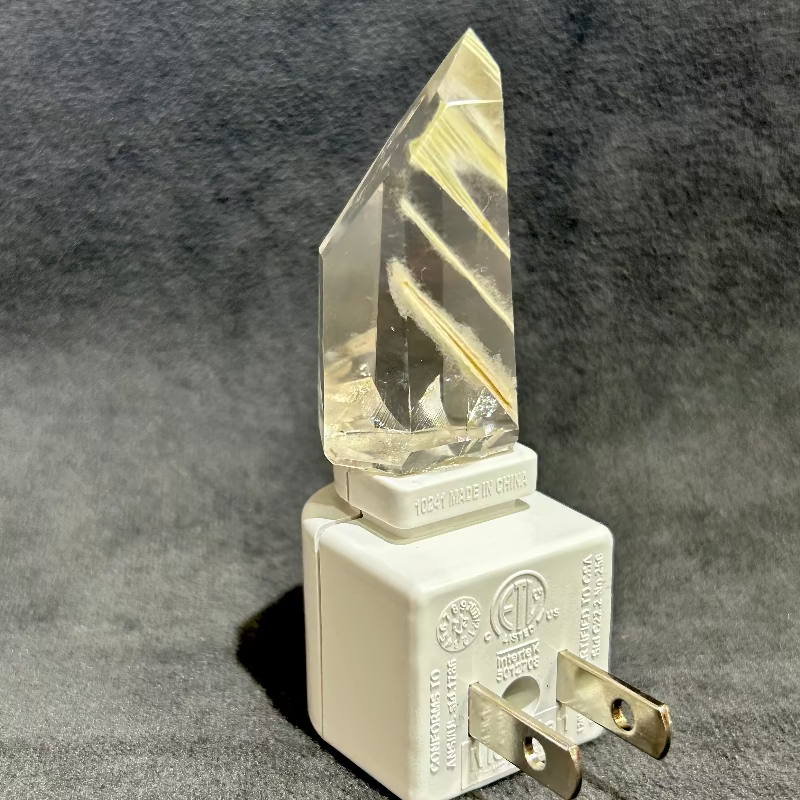 Night Light with Amianto Quartz Crystal
