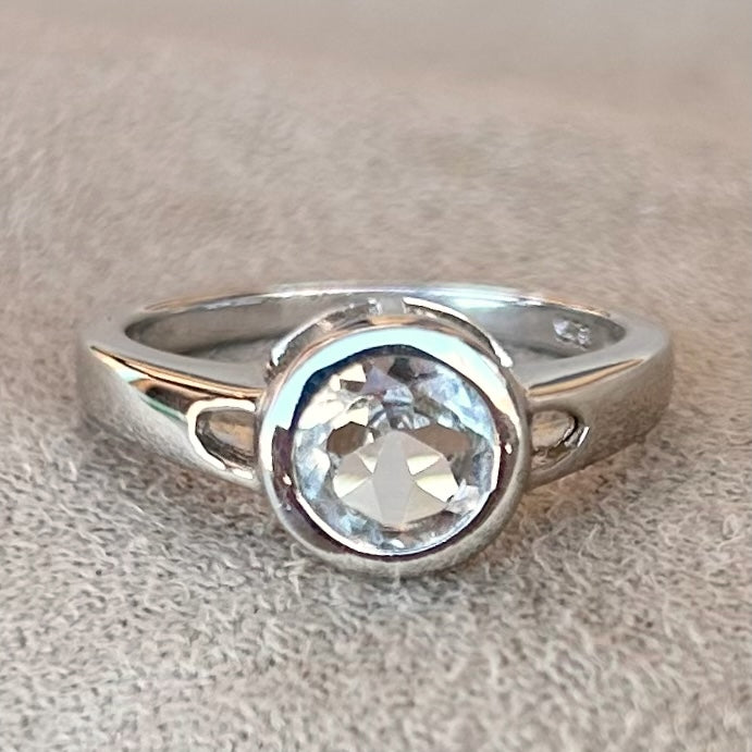 White Topaz Faceted Ring (Size 7)