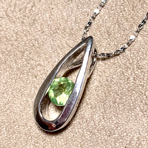 Peridot and Sterling Silver Pendant With Chain