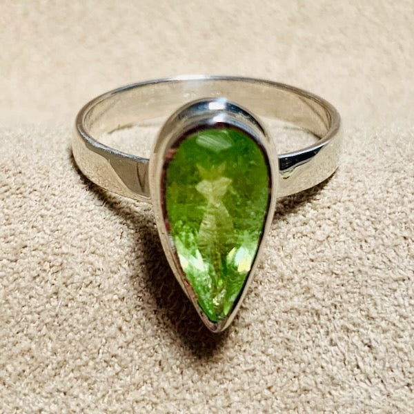 Peridot Pear-Shaped Faceted Ring (size 8)