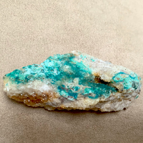 Quartz, Spangolite and Brochantite (Socorro County, New Mexico)