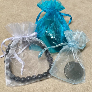 Shungite Stretchy Bracelet Gift Set