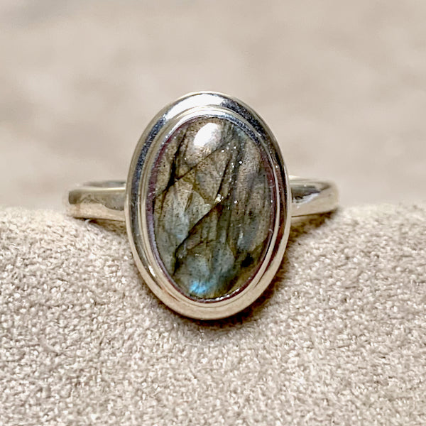 Labradorite and Sterling Silver Ring (size 9)